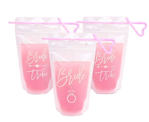 Parti Sporları Use16OZ, Saman Saplı Sıvı Paketleme Kılıfı içiyor